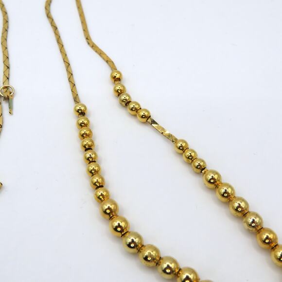 Vintage Gold Tone Beaded Necklace with Flat Herringbone Chain and Box Clasp - Picture 6 of 11
